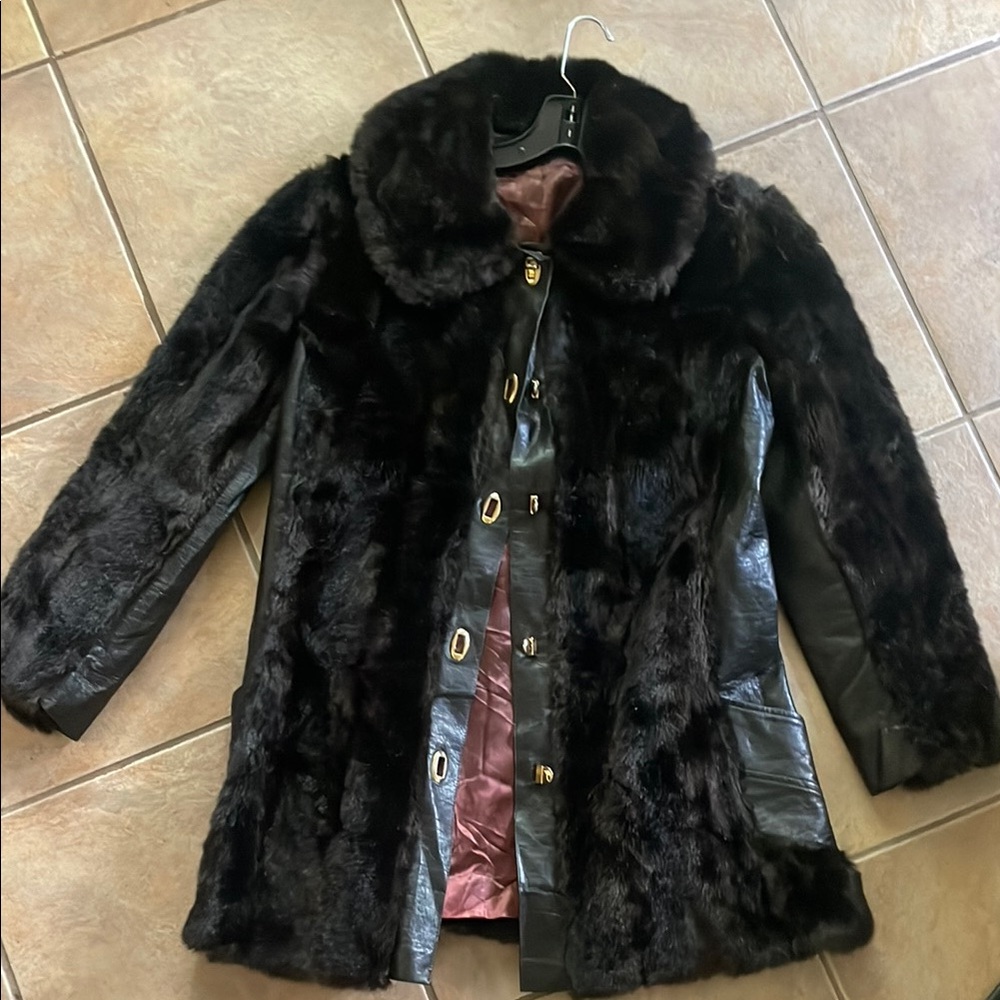 Elegant Black Fur Women's Coat